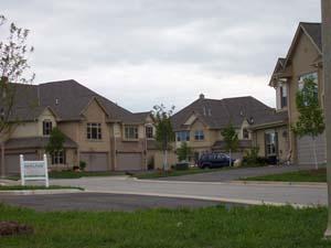 8653 S Deerwood Ln. #49R, Franklin, WI 53132