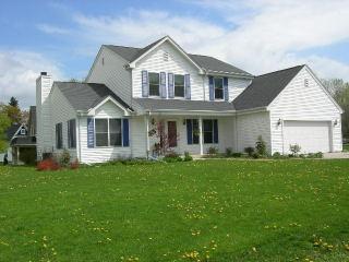 1220 W Fairfield Ct., Glendale, WI 53217