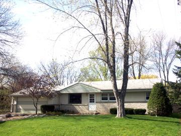 5222 W Wabash Ave, Brown Deer, WI 53223