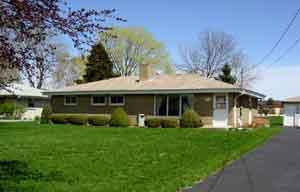 1327 Prairie Dr., Mount Pleasant, WI 53406