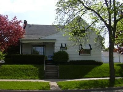 2001 S 15th St, La Crosse, WI 54601