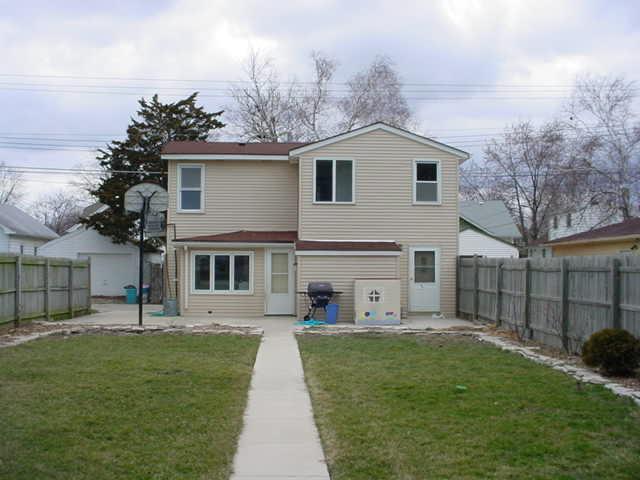 2210 Erie St., Racine, WI 53402