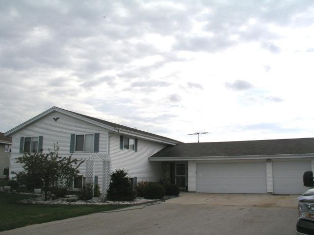 6827 Beck Ln., Trenton, WI 53090