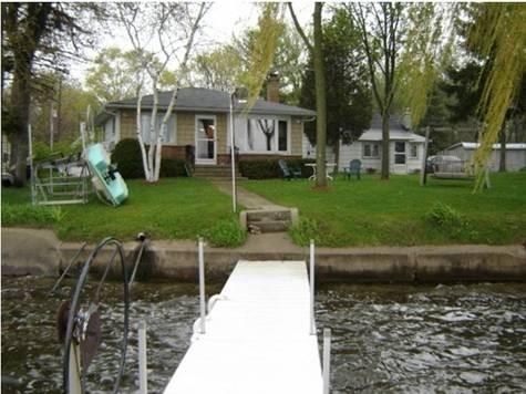 3478 Lake Dr., Hartford, WI 53027