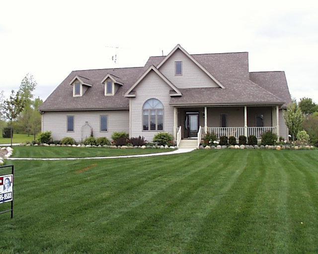 28512 69th Pl., Salem, WI 53168