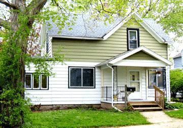 144 W Newhall Ave., Waukesha, WI 53186