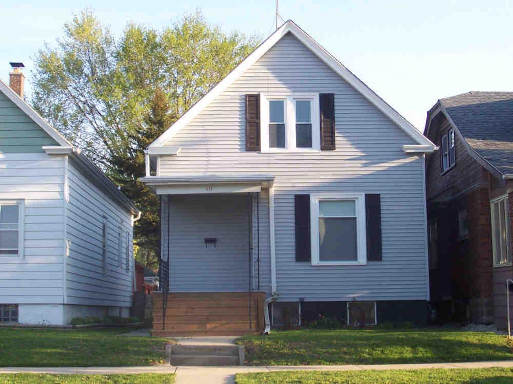 803 Madison Ave., South Milwaukee, WI 53172