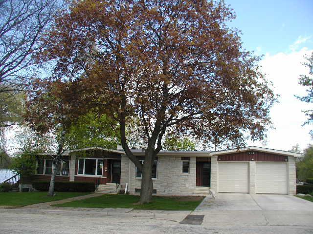 106 Lynn St., Watertown, WI 53098