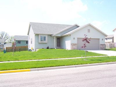421 Park View Rd., Deerfield, WI 53531