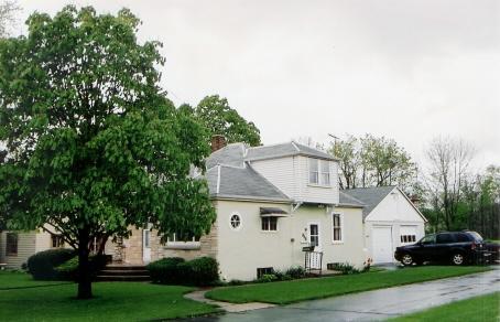 920 Fredonia Ave., Fredonia, WI 53021