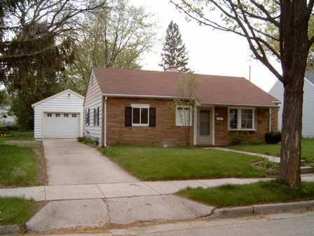 662 Pennsylvania Ave., West Bend, WI 53095
