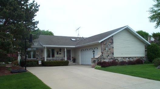645 Estate, Elkhorn, WI 53121