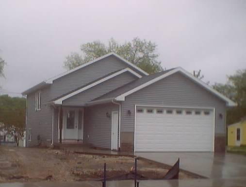 2823 92nd St., Sturtevant, WI 53177