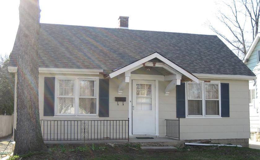 4609 N River Park Blvd., Glendale, WI 53209