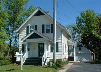 6614 W Mequon Rd., Mequon, WI 53092