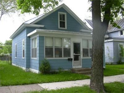 927 S 6th St., La Crosse, WI 54601