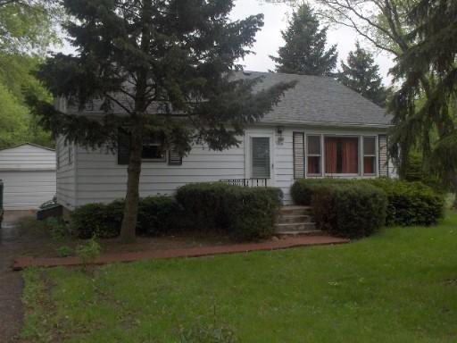 1524 First St, Twin Lakes, WI 53181
