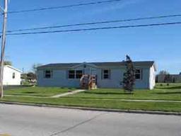 1312 Viebahn St., Manitowoc, WI 54220