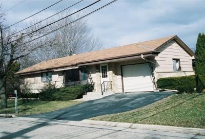 4188 N 98th St., Wauwatosa, WI 53222