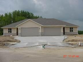 191 Nordic Ln., Slinger, WI 53086