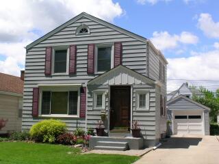 2015 N 85th St., Wauwatosa, WI 53226