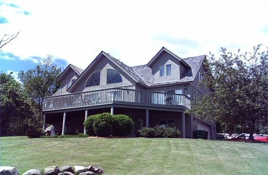 [Address Hidden by Seller], Geneva, WI 53147