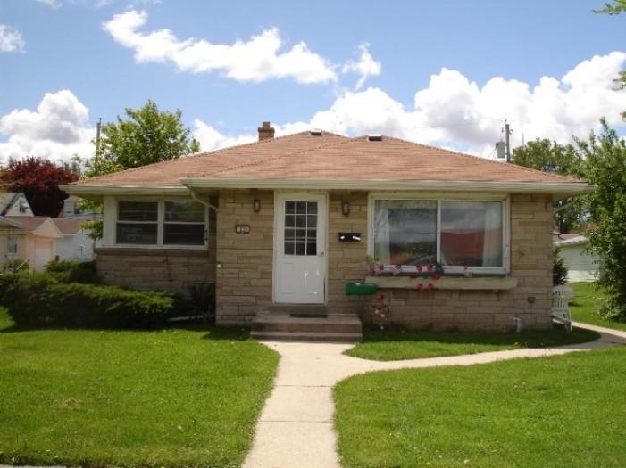 1231 Sherman Ave., South Milwaukee, WI 53172