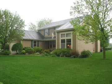 4595 S Hearth Ridge Dr., New Berlin, WI 53151