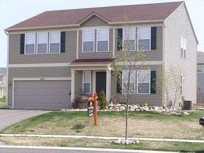 1063 Hidden Trail Ct., Elkhorn, WI 53121