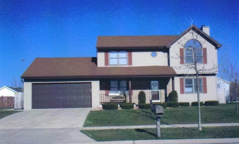 8200 S Glenfield Dr., Oak Creek, WI 53154