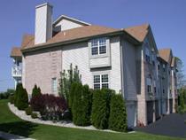 11200 W Gilbert Ave #H, Wauwatosa, WI 53226