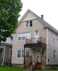 2962 N Pierce St, Milwaukee, WI 53212