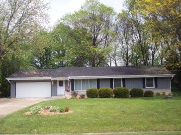 4920 S Jonathan Ln., New Berlin, WI 53151