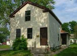 1535 Dr Martin Luther King Dr, Racine, WI 53404