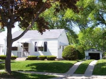 614 E Holt Ave., Milwaukee, WI 53207