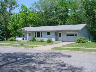 805 Pierce St, Onalaska, WI 54650