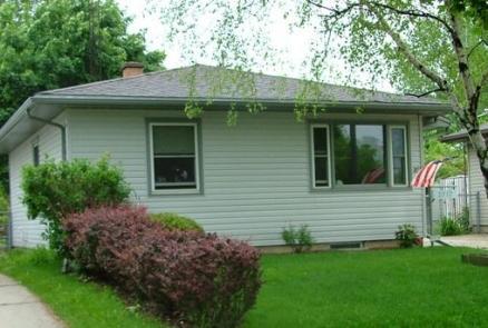 2717 Hamilton Ave., Racine, WI 53403