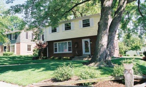 4312 N Alpine Ave., Shorewood, WI 53211