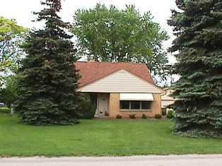 7720 W Whitaker Ave., Greenfield, WI 53220