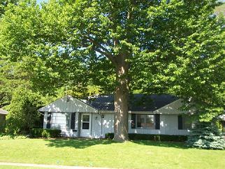603 Maple St., Mukwonago, WI 53149