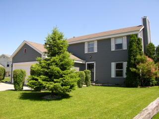 1733 W Lakeview Ave., South Milwaukee, WI 53172