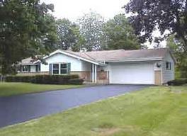 3800 Sunny Crest Dr., Brookfield, WI 53005