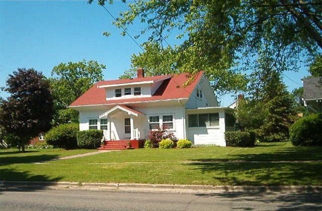 18 S Church St., Elkhorn, WI 53121