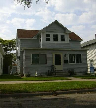 1828 Loomis, La Crosse, WI 54603