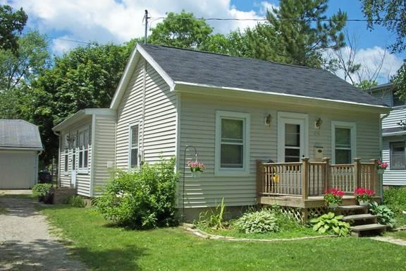 130 N Hazel, Whitewater, WI 53190