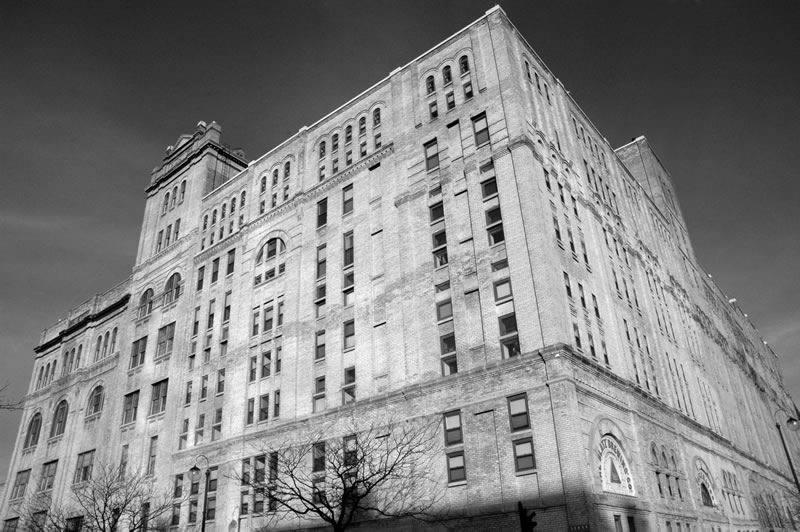 270 E Highland Ave #315, Milwaukee, WI 53202