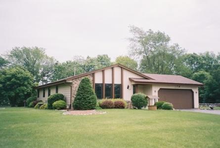 1520 Golden Dr., Richfield, WI 53033