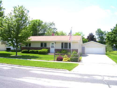1611 Hoover St., New Holstein, WI 53061