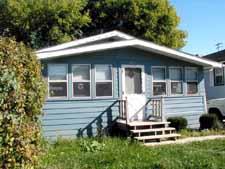 1915 Lathrop Ave., Racine, WI 53405