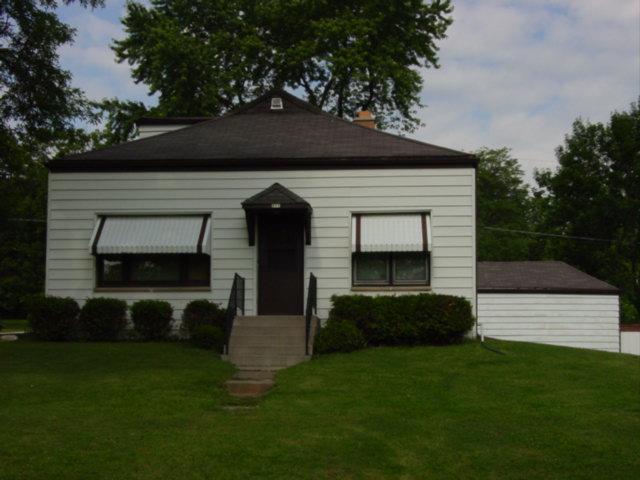 855 Garvens Ave., Brookfield, WI 53005